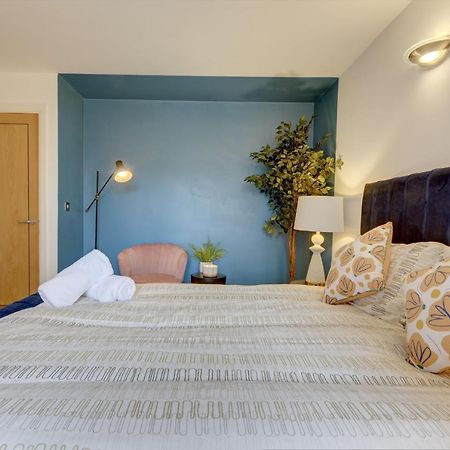 City Centre, 2 Bedroom, Secured Parking, 3 King Bed, Wifi Sleep 6 Guest Comfortable On Three King Size Beds, Jewellery Quarter , Birmingham City Centre , Allocated Secured Parking Exterior foto