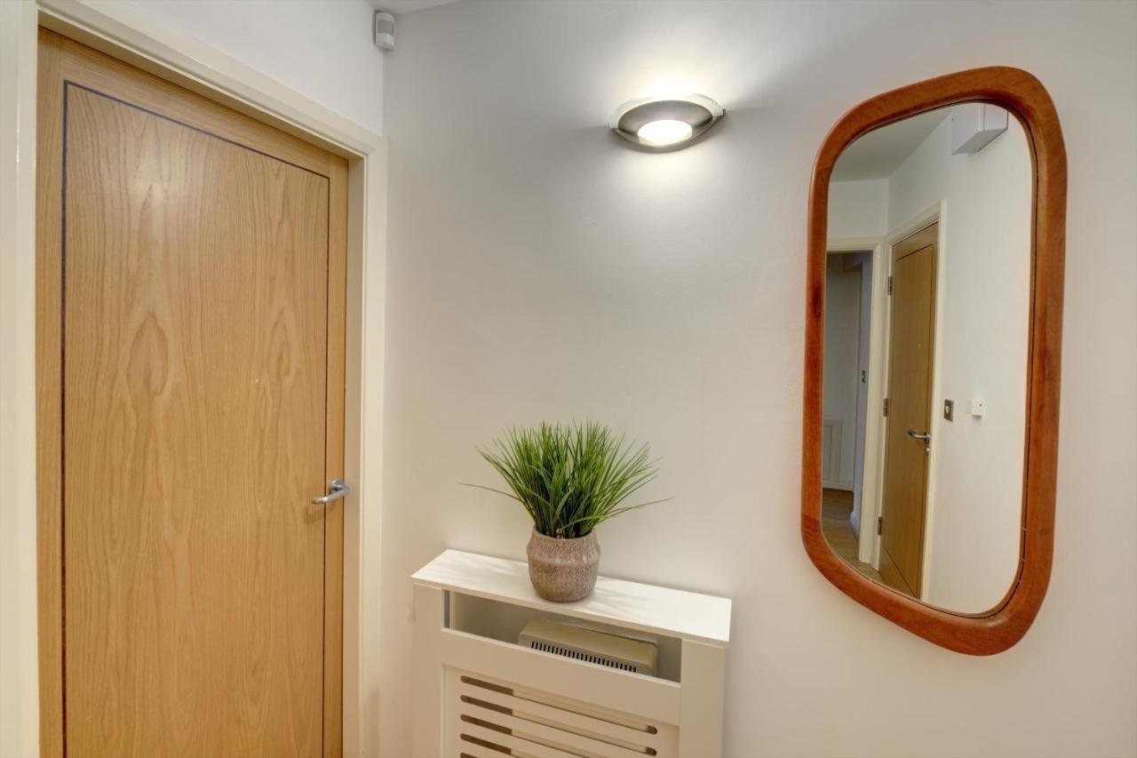 City Centre, 2 Bedroom, Secured Parking, 3 King Bed, Wifi Sleep 6 Guest Comfortable On Three King Size Beds, Jewellery Quarter , Birmingham City Centre , Allocated Secured Parking Exterior foto
