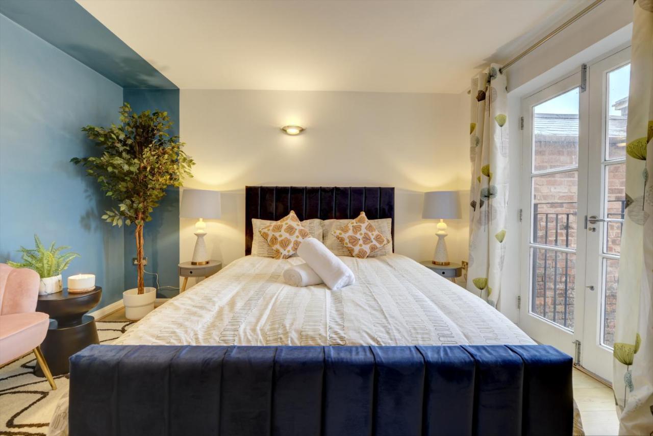 City Centre, 2 Bedroom, Secured Parking, 3 King Bed, Wifi Sleep 6 Guest Comfortable On Three King Size Beds, Jewellery Quarter , Birmingham City Centre , Allocated Secured Parking Exterior foto
